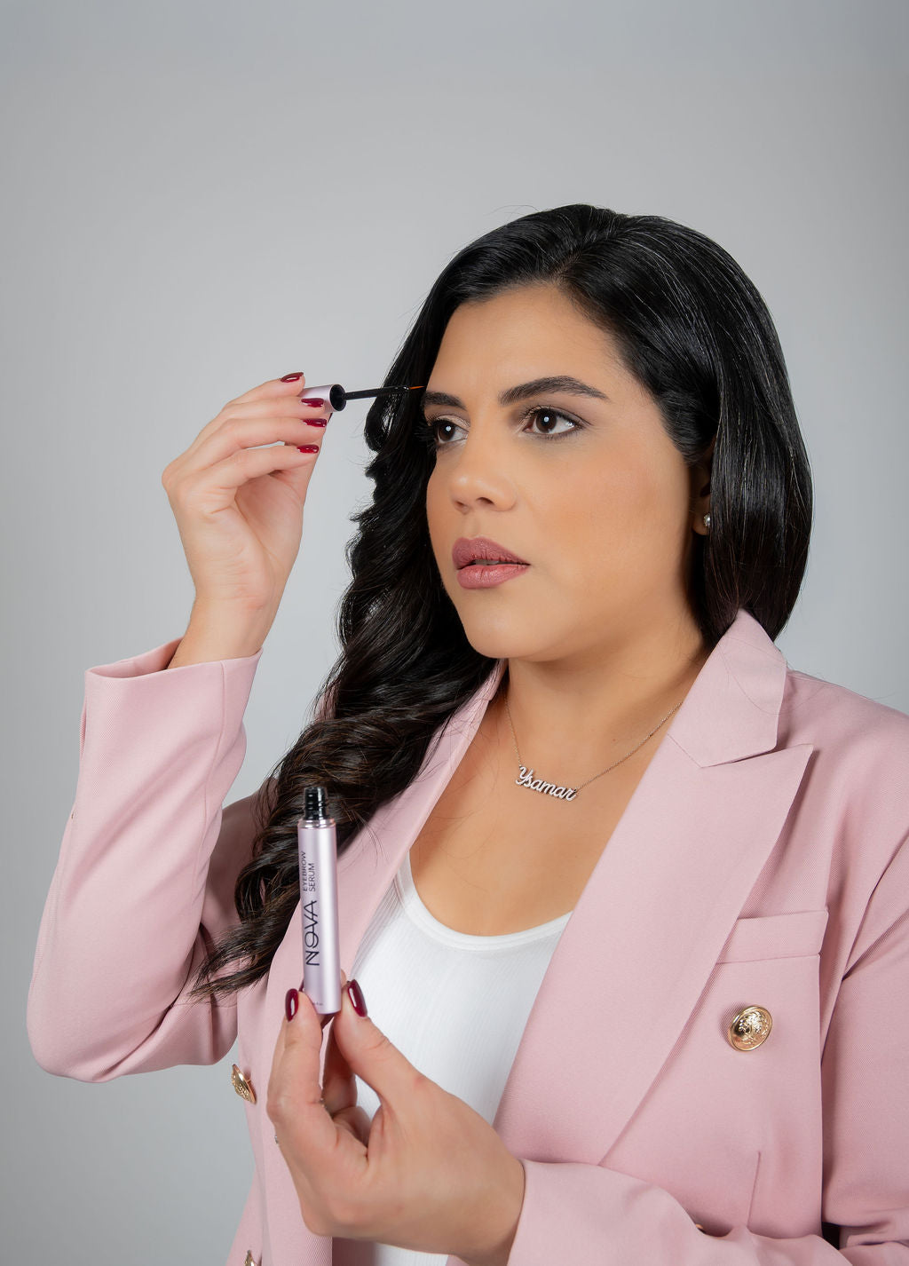 NOVA Eyebrow Serum - Cuidado para las Cejas